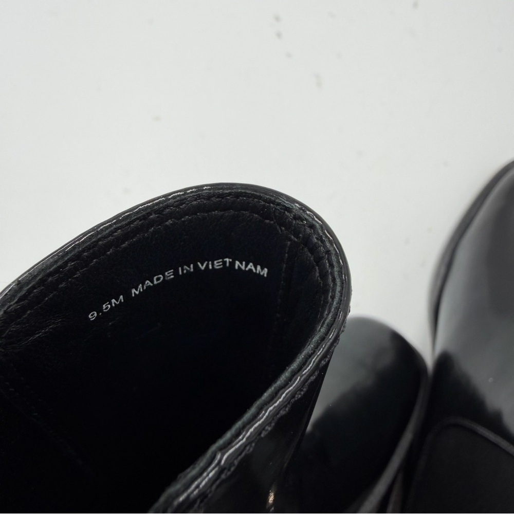 NEW Everlane Black Patent Leather The Chelsea Boot in Size 9.5 - Picture 14 of 16